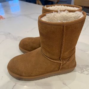 Kookaburra short boots kids size 7